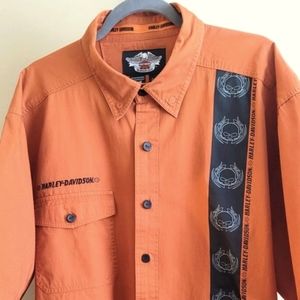 Men's XXL Harley-Davidson Short Sleeve Shirt. Gently worn, great condition!